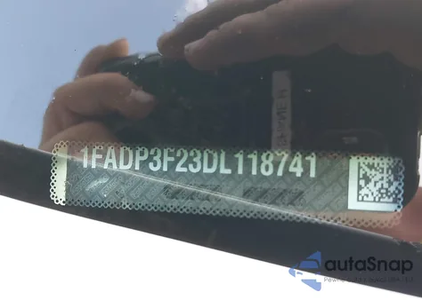 2013 Ford Focus Se из США, поврежденный, VIN 1FADP3F23DL118741